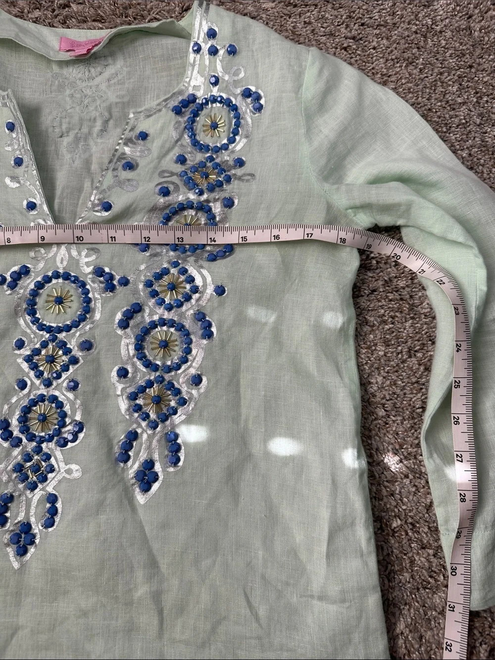 Lilly Pulitzer Amelia Island tunic top is 100% linen! Like new